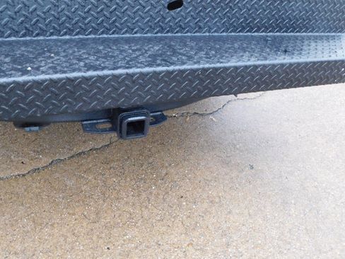 Used 2015 Ford F250 XL image 3