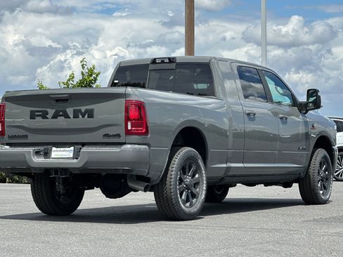 New 2026 RAM 3500 Laramie AWD/4WD image 4