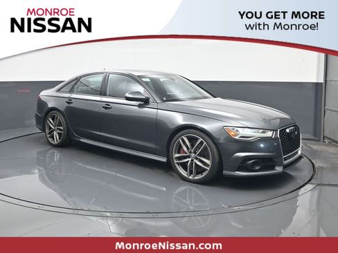Used 2017 Audi S6 Prestige w/ Prestige Package image 1