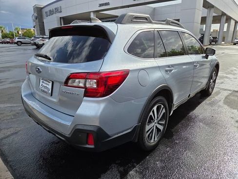 Used 2019 Subaru Outback 2.5i Limited w/ Protection Package #1 AWD/4WD image 4
