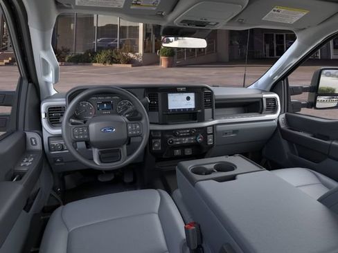 New 2026 Ford F250 XL AWD/4WD image 9