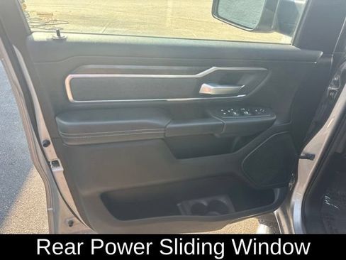Used 2019 RAM 1500 Big Horn AWD/4WD image 17