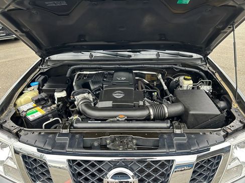 Used 2017 Nissan Frontier SL image 29