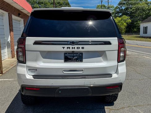 Used 2022 Chevrolet Tahoe Z71 w/ Luxury Package AWD/4WD image 33