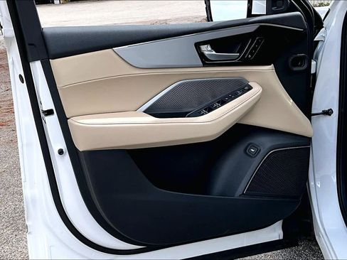 New 2026 Acura MDX SH-AWD image 10