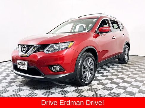 Used 2016 Nissan Rogue SL image 3