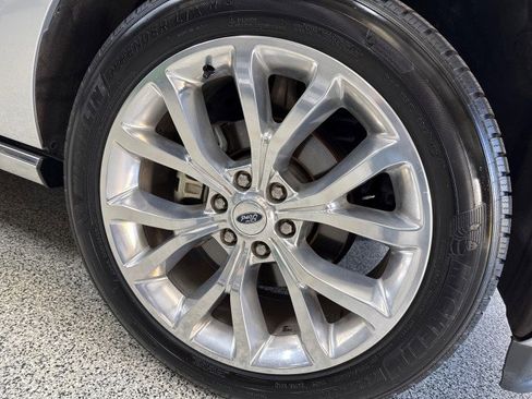 Used 2018 Ford Expedition Platinum image 93