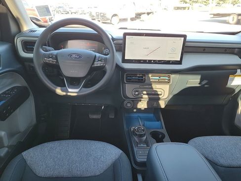 New 2026 Ford Maverick XLT FWD image 10
