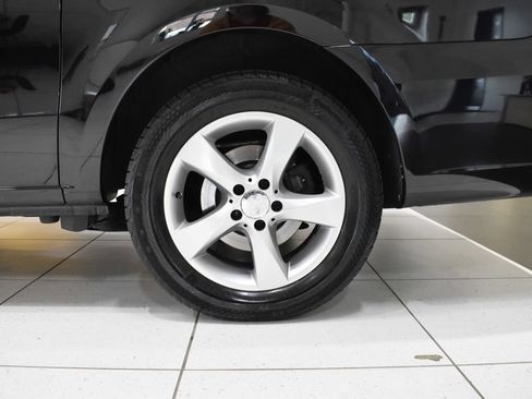 Used 2016 Mercedes-Benz Metris Passenger image 10