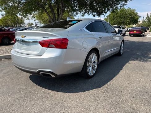 Used 2017 Chevrolet Impala Premier w/ Enhanced Convenience Package FWD image 6