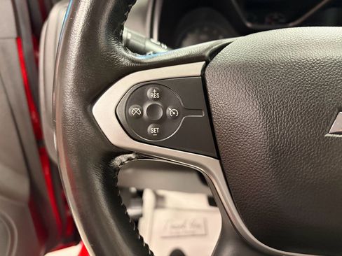 Used 2016 Chevrolet Colorado LT w/ LT Convenience Package image 13