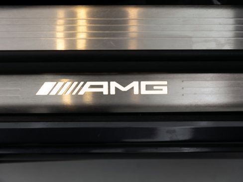 Used 2015 Mercedes-Benz SL 63 AMG w/ Driver Assistance Package image 77