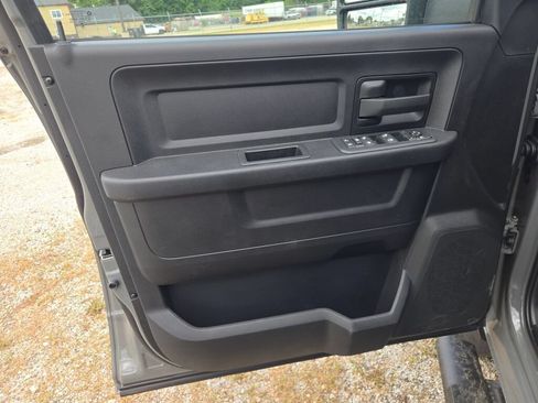 New 2026 RAM 3500 Tradesman AWD/4WD image 16