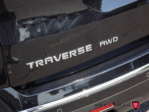 Used 2023 Chevrolet Traverse Premier AWD/4WD image 46