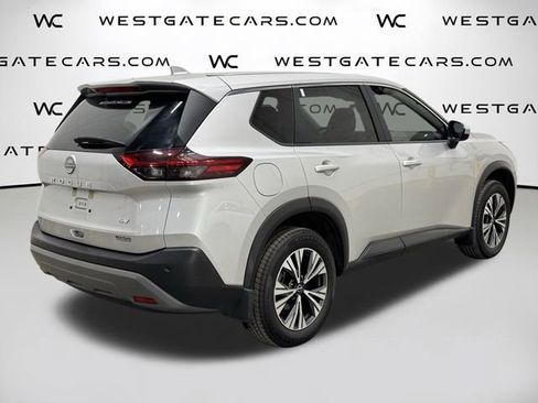 Used 2023 Nissan Rogue SV FWD image 47