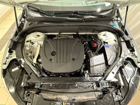 Used 2022 Volvo XC60 B5 Inscription w/ Advanced Package image 10