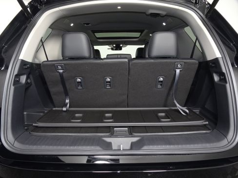 New 2025 Honda Pilot Touring image 36