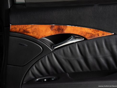 Used 2009 Mercedes-Benz E 63 AMG Sedan image 32