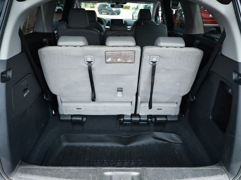 Used 2018 Honda Odyssey Touring image 10