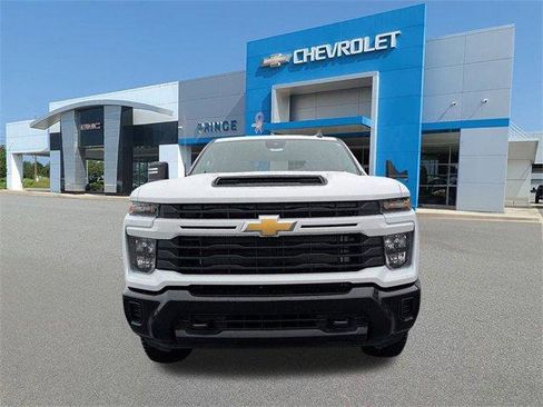New 2026 Chevrolet Silverado 2500 Custom w/ Z71 Off-Road Package image 10