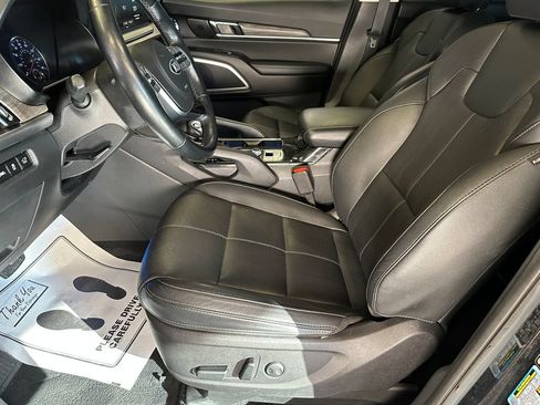Used 2020 Kia Telluride EX w/ EX Premium Package AWD/4WD image 20