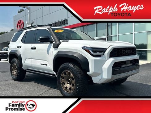 Used 2025 Toyota 4Runner Trailhunter AWD/4WD image 1