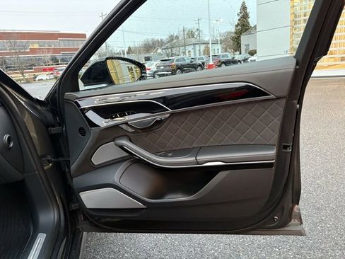 Certified 2023 Audi S8 w/ S8 Comfort Plus Package image 23