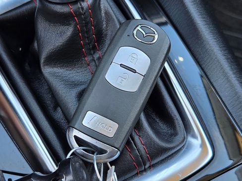 Used 2014 MAZDA MAZDA3 s Grand Touring FWD image 34
