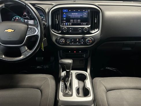 Used 2021 Chevrolet Colorado LT w/ LT Convenience Package image 12
