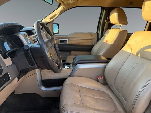 Used 2011 Ford F150 Lariat w/ Lariat Chrome Pkg image 9