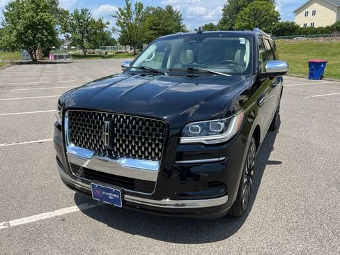 Used 2023 Lincoln Navigator L Black Label AWD/4WD image 4