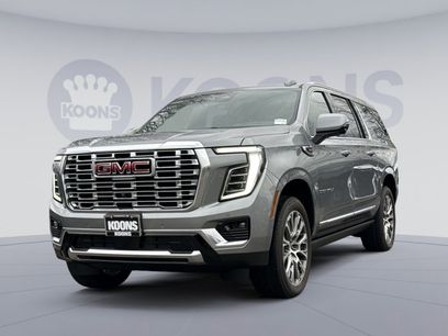 New 2026 GMC Yukon XL Denali w/ Sun & Power Step Package