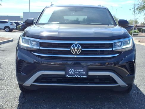 Certified 2021 Volkswagen Atlas Cross Sport S image 2
