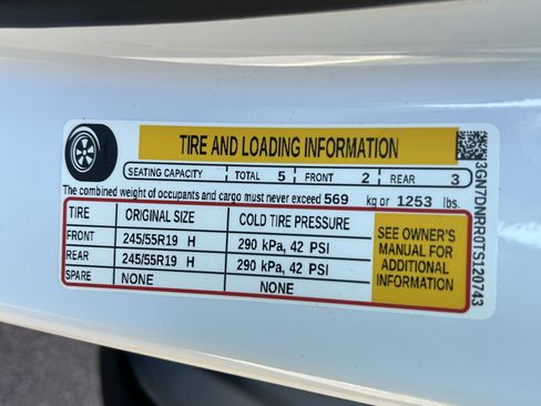 New 2026 Chevrolet Equinox EV LT AWD/4WD image 34
