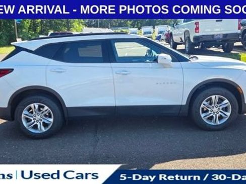 Used 2021 Chevrolet Blazer LT FWD image 12
