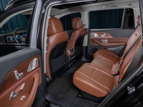 Certified 2026 Mercedes-Benz GLS 450 450 4MATIC® SUV image 16