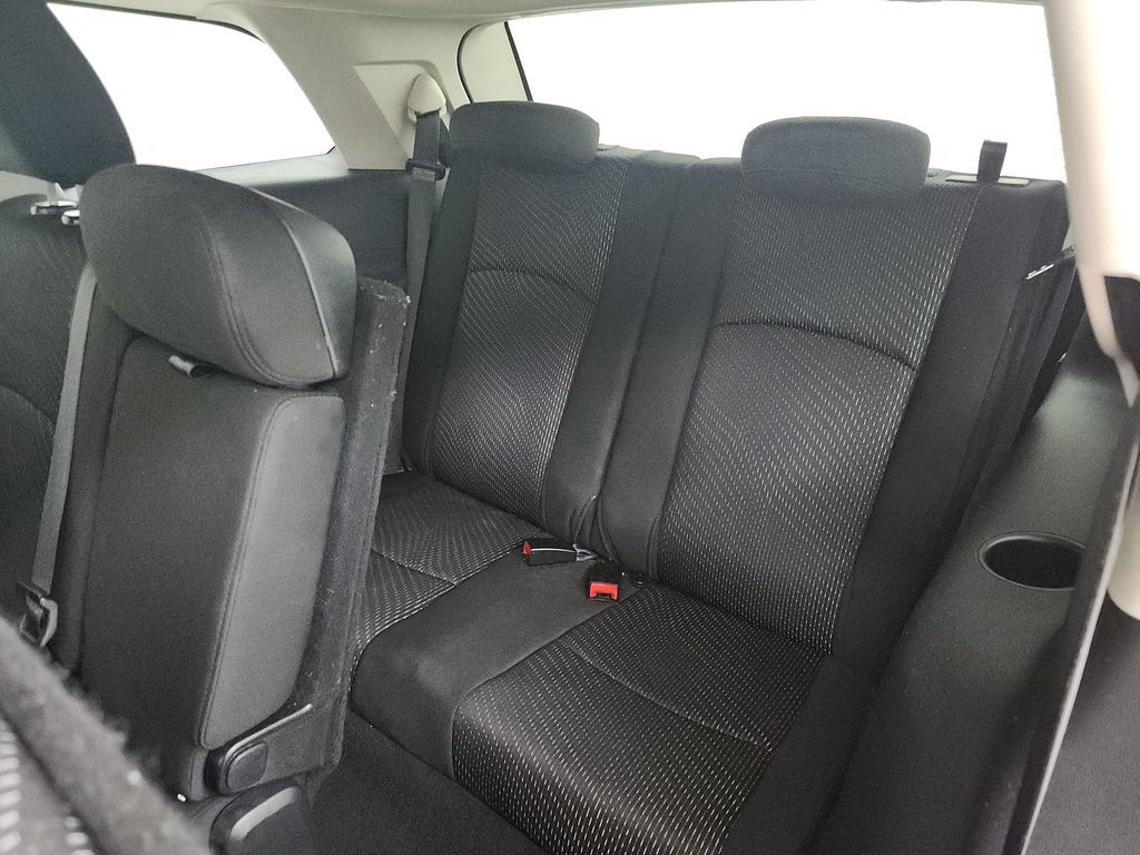 Used 2020 Dodge Journey SE w/ SE Popular Equipment Group FWD image 35