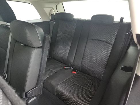 Used 2020 Dodge Journey SE w/ SE Popular Equipment Group FWD image 35