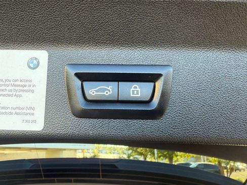 Certified 2022 BMW X3 sDrive30i w/ Premium Package 2 (ZPA) image 18