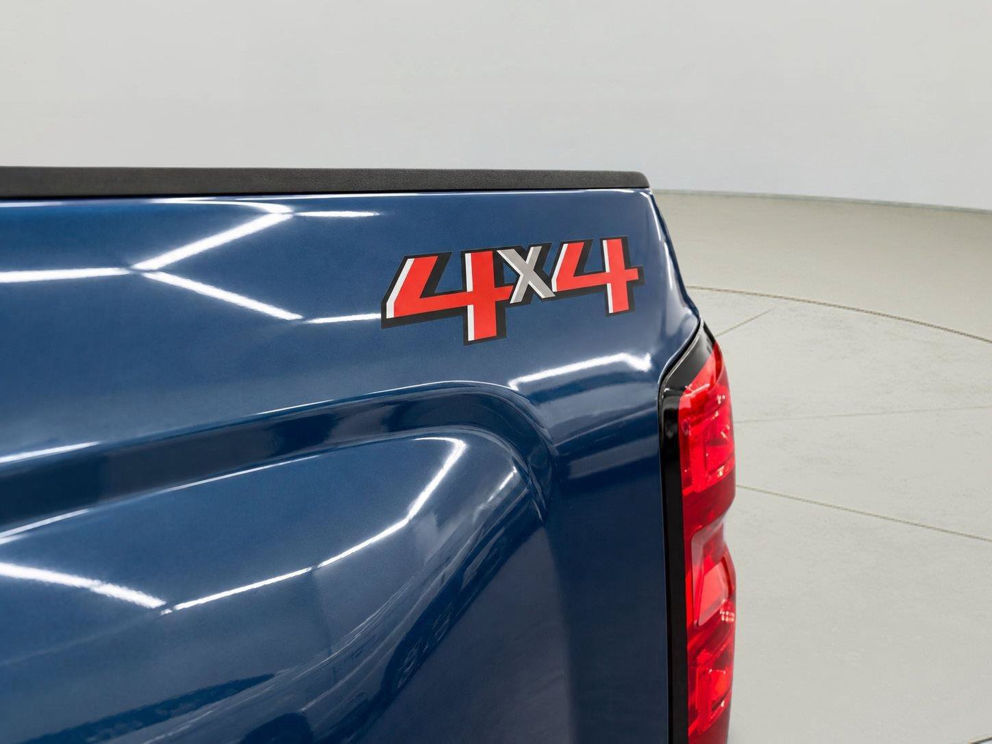 Used 2019 Chevrolet Silverado 1500 LT w/ All Star Edition AWD/4WD image 14