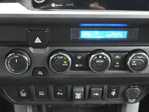 Certified 2023 Toyota Tacoma TRD Sport w/ Technology Package AWD/4WD image 22