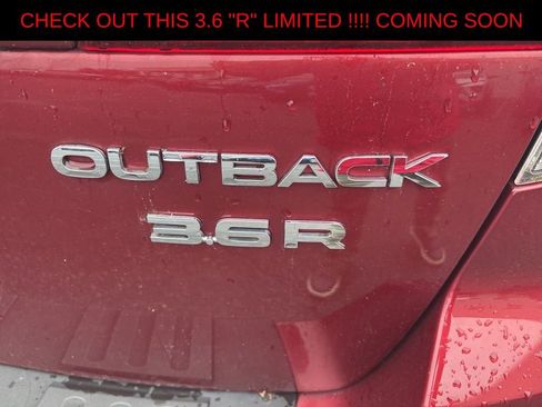 Used 2013 Subaru Outback 3.6R Limited w/ Moonroof Pkg AWD/4WD image 4