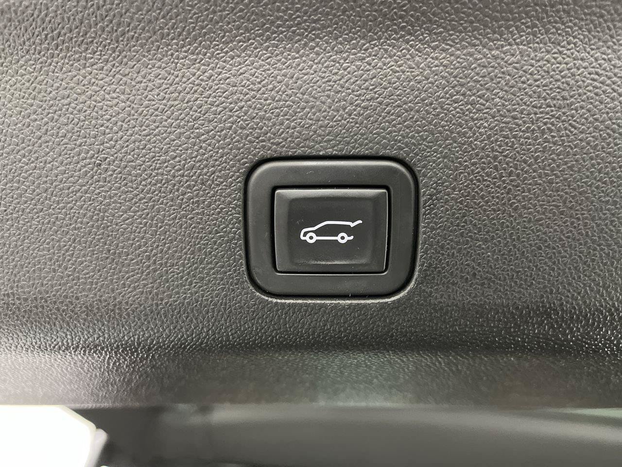 Certified 2023 Cadillac Escalade Sport w/ LPO, ONYX Package AWD/4WD image 36