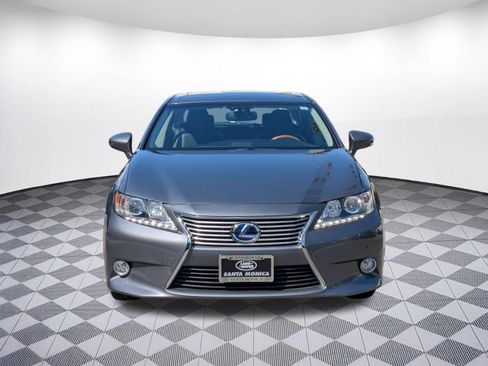 Used 2013 Lexus ES 300h w/ Luxury Pkg FWD image 8