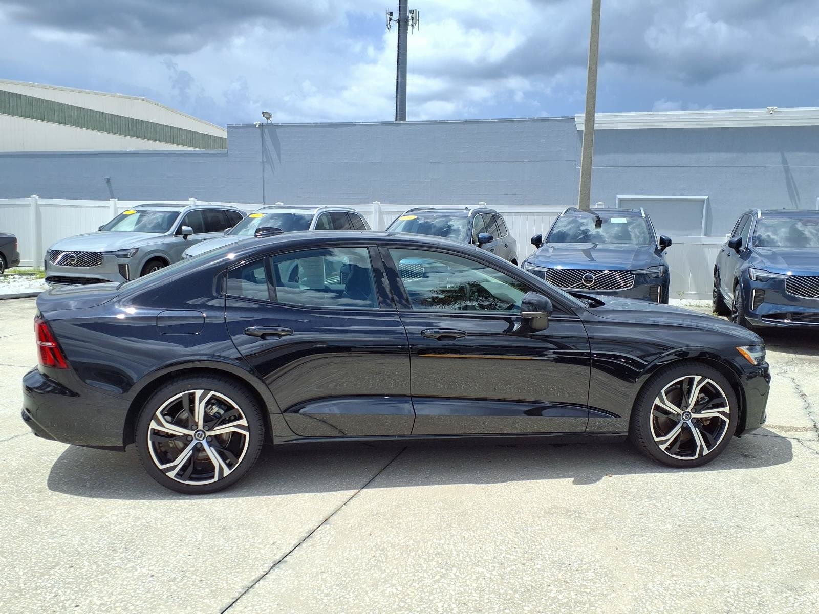 Certified 2024 Volvo S60 B5 Plus FWD image 8