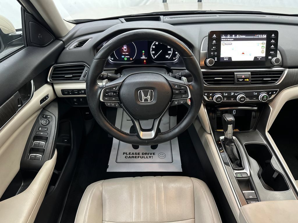 Used 2018 Honda Accord Touring image 24