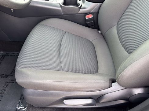 Certified 2024 Toyota RAV4 LE AWD/4WD image 21