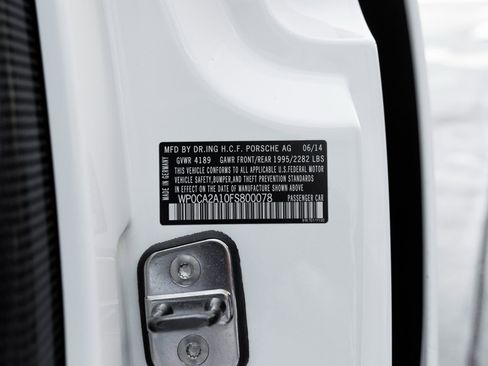 Used 2015 Porsche 918 Spyder image 54