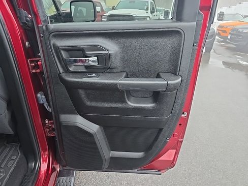 Used 2021 RAM 1500 Classic Warlock w/ Luxury Group image 12