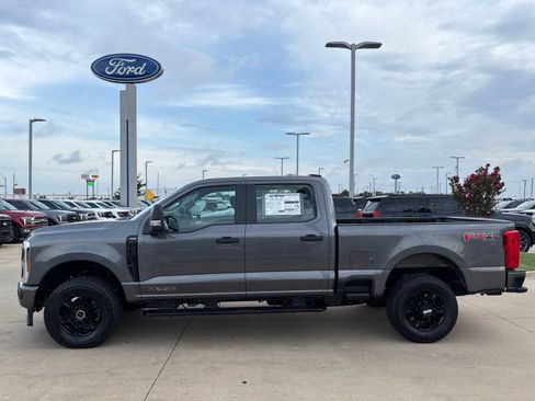 New 2026 Ford F250 XL w/ STX Appearance Package AWD/4WD image 2